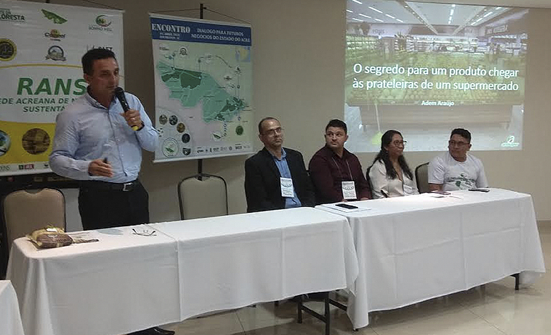 Produtores e empresários se encontram para dialogar sobre a melhor forma de inserir produtos no mercado varejista