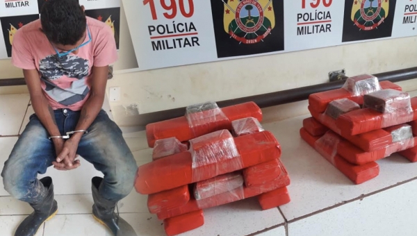 Policiais do 5º Batalhão prendem traficante com 15 quilos de maconha e material para embalar drogas 