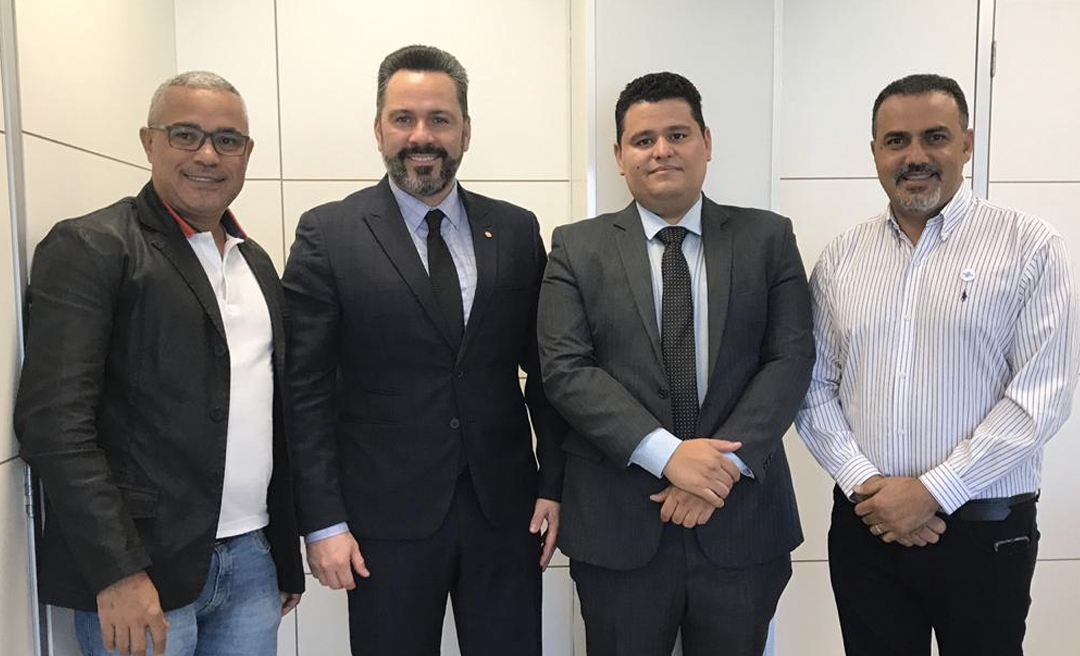 Secretário de Planejamento estava fora do horário de expediente quando foi ao Estádio