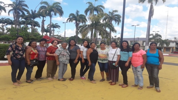 Produtoras do Acre participam de intercâmbio e conhecem experiências da agricultura familiar no Peru