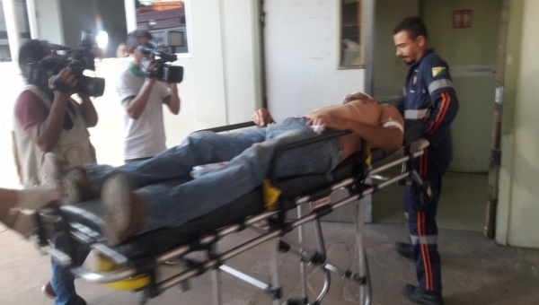 Trabalhador é ferido na cabeça com um tiro por assaltantes em uma empresa na Amadeo Barbosa