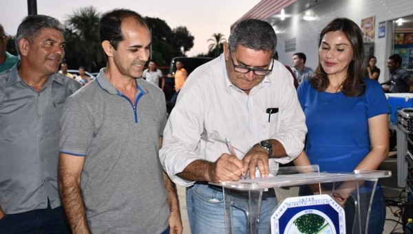 Prefeitura de Cruzeiro do Sul inicia construção do Ginásio Coberto na Vila Assis Brasil