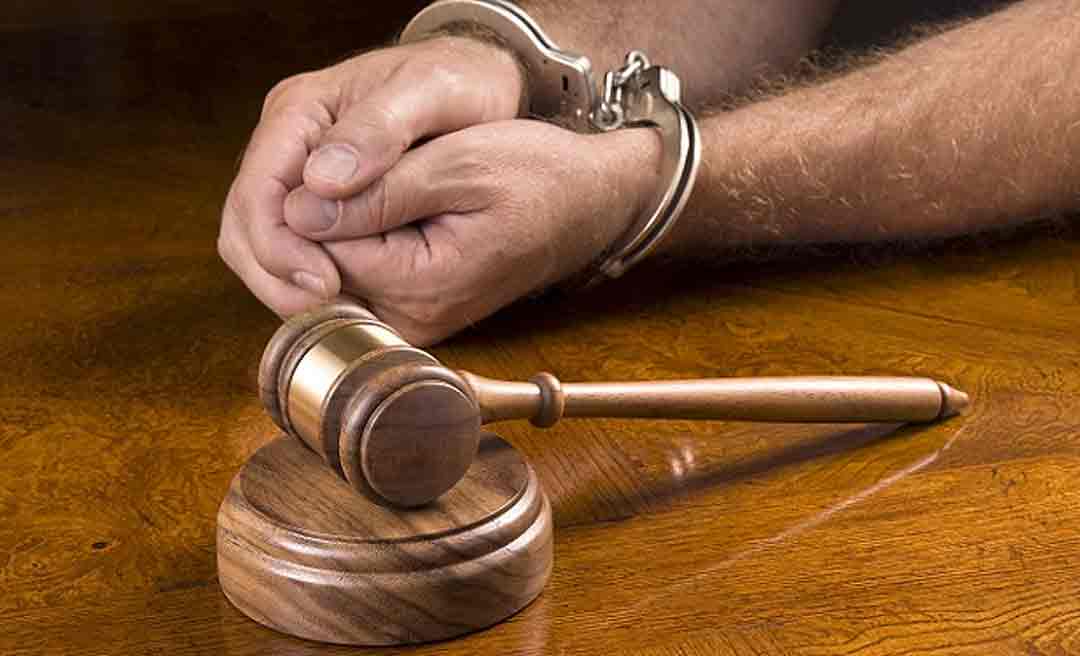 Justiça condena a 61 anos de prisão três membros de facção que expulsavam moradores