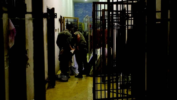 Preso é assassinado a golpes de estoque dentro do presídio de Rio Branco