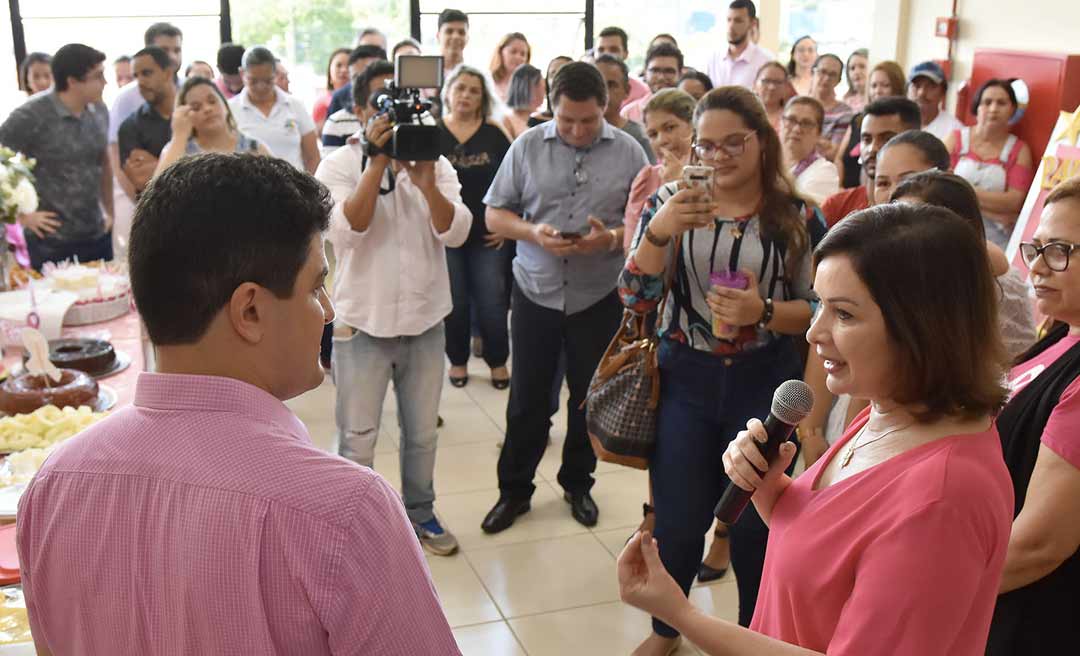 Prefeita diz que tem orgulho de ser servidora pública e que esta é sua vocação na vida