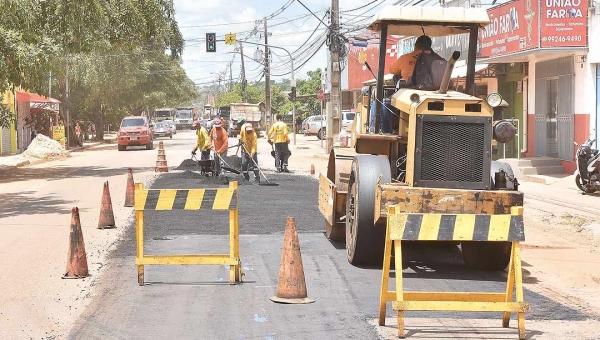Prefeitura revitaliza Estrada da Sobral e Avenida Iaco