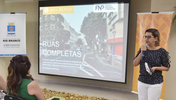 Socorro Neri traz para Rio Branco o conceito de Ruas Completas: mobilidade urbana inclusiva e segura