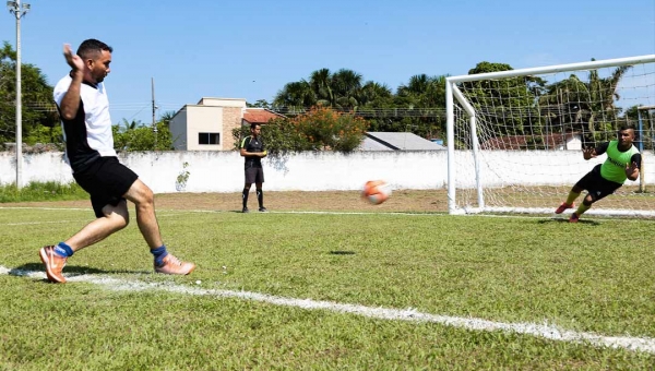 Prefeitura de Rio Branco realiza mais uma edição do Campeonato da Zeladoria com 12 equipes