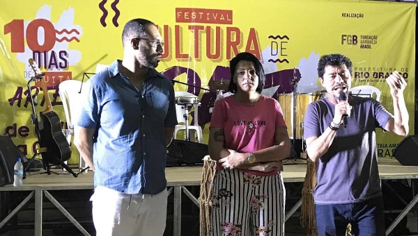Na Praça da Revolução, Prefeitura inicia Festival Cultura de Paz e abre programação dos 71 anos da Declaração Universal dos Direitos Humanos