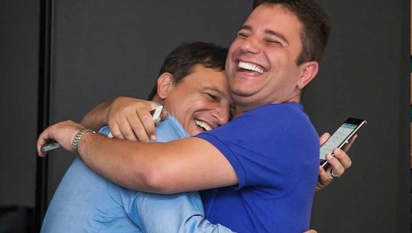 Gladson Cameli diz: “meu senador”, ao elogiar atuação de Marcio Bittar em Brasília