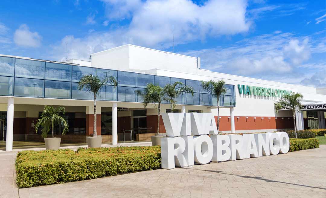 Chegada do Papai Noel e cinema fazem parte da programação do Via Verde Shopping