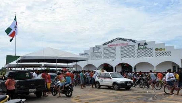 Não há carne bovina no mercado municipal de Tarauacá e vereadores buscam solução