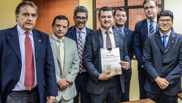 CPI da Energisa apresenta relatório e diz que redução de quase 5% nas contas é fruto da luta travada pela Comissão