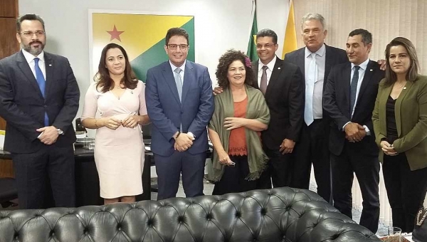 Governador convoca forças de segurança para reunião de emergência para tratar do enfrentamento à violência