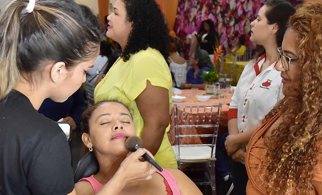 Sextando com Elas: Prefeitura homenageia mulheres da gestão