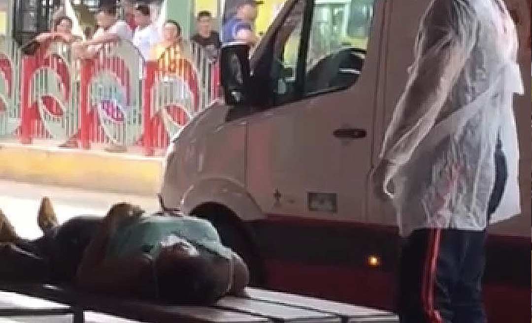 Jovem com tosse, falta de ar e febre é socorrida pelo Samu no Terminal Urbano