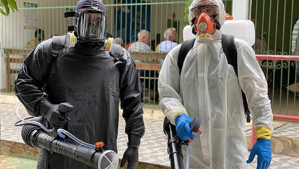 Proprietários da Eco Clean promovem trabalho solidário de desinfecção no Lar Vicentino