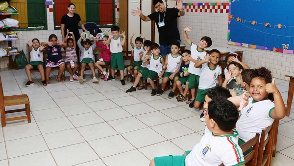 Decreto da prefeita Socorro Neri mantém suspensão das aulas, até o dia 17 de maio