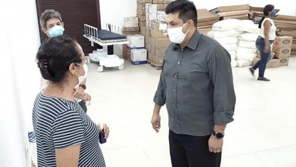 Manuel Marcos anuncia liberação de recursos para saúde, visita Into e se coloca à disposição do Estado