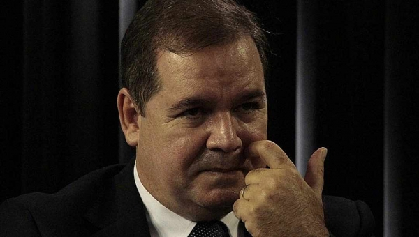 Justiça nega restabelecimento de pensão de ex-governador a Tião Viana 