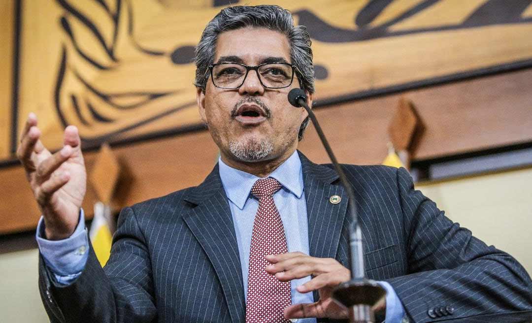 Edvaldo questiona procurador e diz que PL que cria o IGESAC não garante permanência de servidores do Pró-Saúde