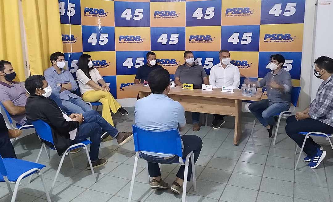 Em encontro, PSL oficializa aliança com PSDB pela pré-candidatura de Minoru; dirigente fala em indicar vice