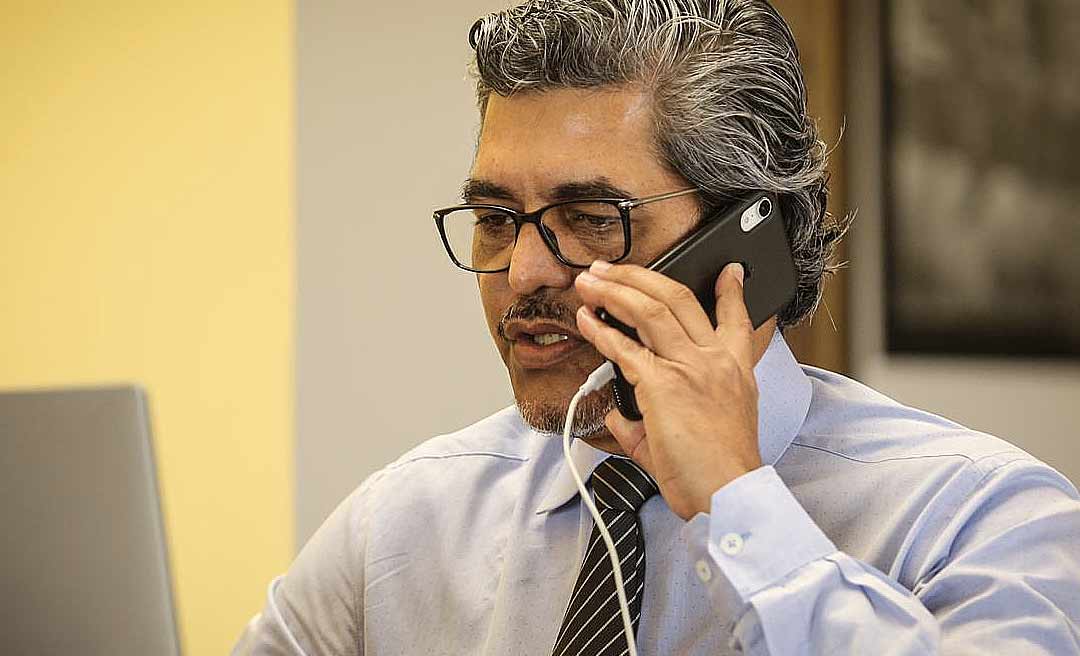 Edvaldo Magalhães diz não ser normal demissão de secretária de Fazenda e diretor da Sesacre em meio à pandemia