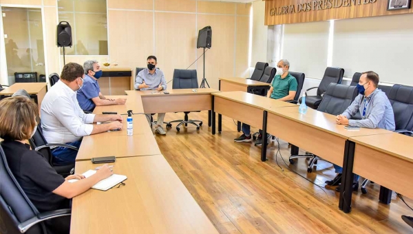 Prefeitura de Rio Branco e SEBRAE se unem para realizar certame de licitação para contratação da gestora do Aquiri Shopping