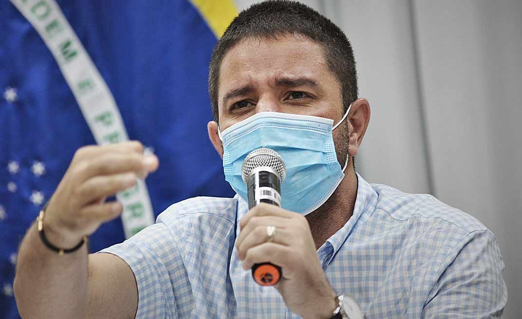 Pandemia "salvou" Gladson, que aparece como o governador mais bem avaliado da região Norte