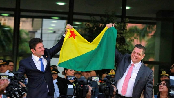 Gladson e Rocha viajam para São Paulo, reatam "casamento" e curtem "lua de mel" longe do Acre