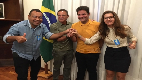 Vereador Joelson Pontes segue construindo pré-candidatura e deve ser o vice de Leila Galvão 