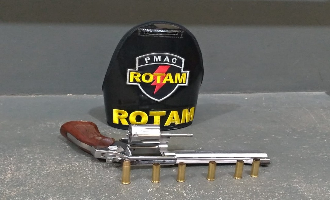 Polícia Militar apreende arma de fogo em Cruzeiro do Sul