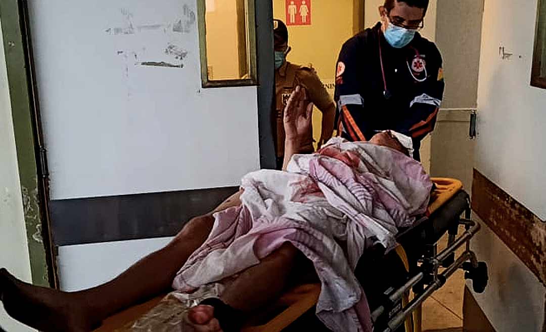 Monitorado escapa da morte ao se refugiar dentro de banheiro de apartamento