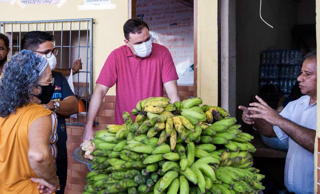 Zen dedica segunda-feira para conversar com produtores rurais e feirantes do Mercado da Seis de Agosto