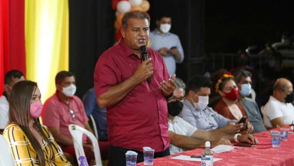 No mesmo barco que Leila, Isaac Lima pode ter a candidatura impugnada em Mâncio Lima 