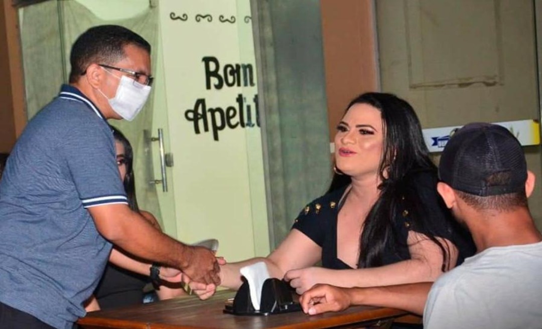 Candidato a prefeito Abdias da Farmácia participa de agenda no novenário de São Francisco