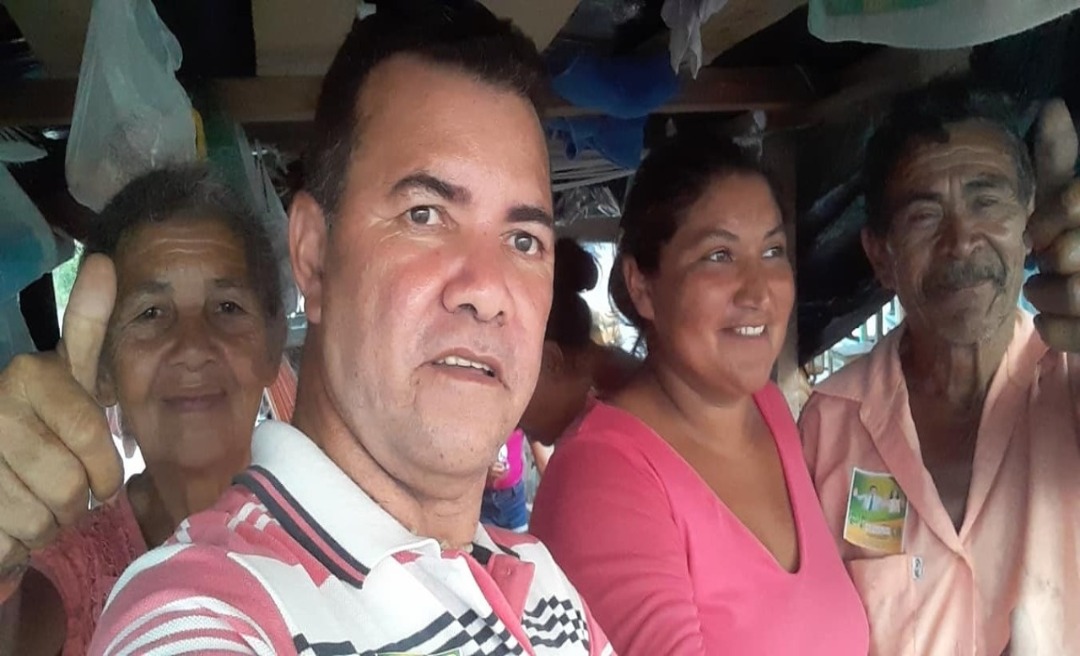 R7 visita ribeirinhos no porto de Tarauacá e fala sobre propostas para o meio rural