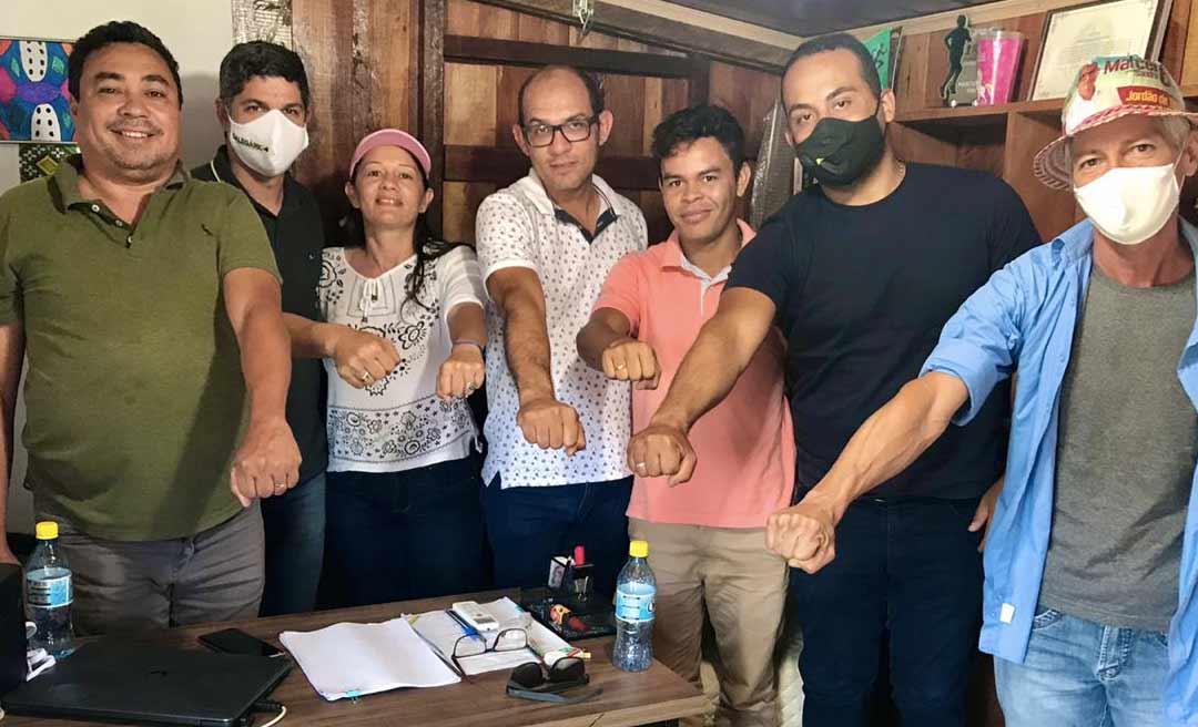 Deputado estadual Fagner Calegário vai ao município de Jordão e reafirma apoio a Marcel e Sandra