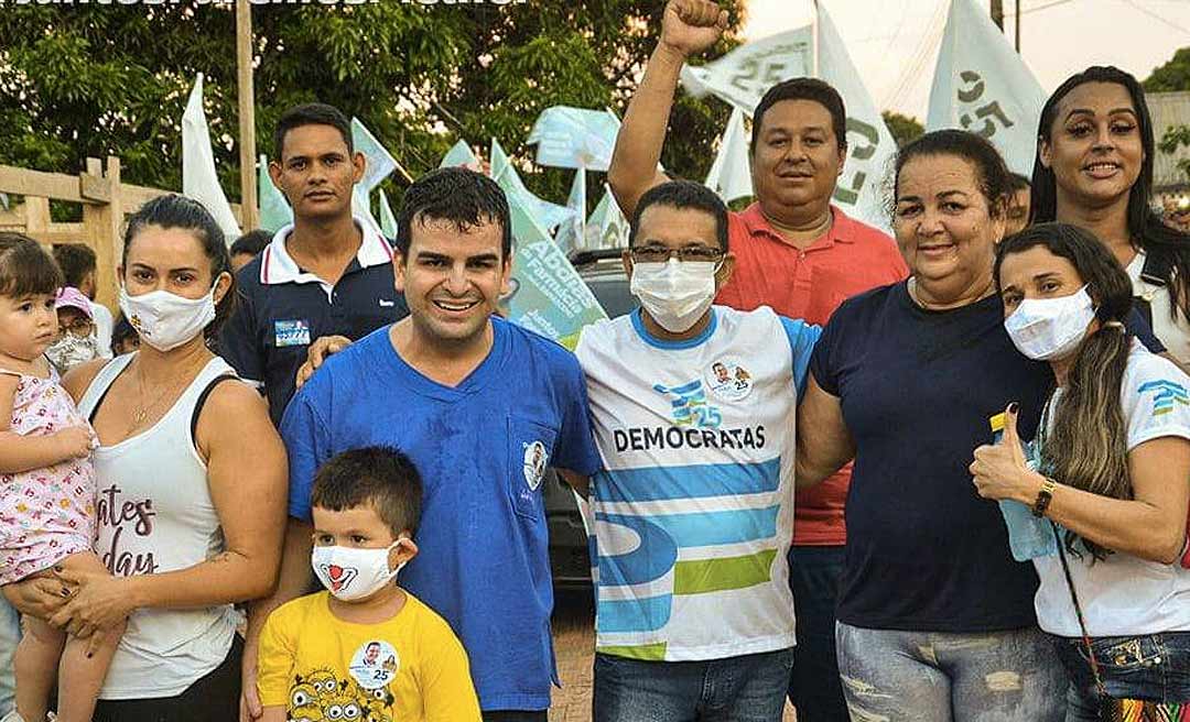 Em programa eleitoral no rádio ex-prefeito Rodrigo dispara:  “Mãe é só uma e não a deixarei sozinha”