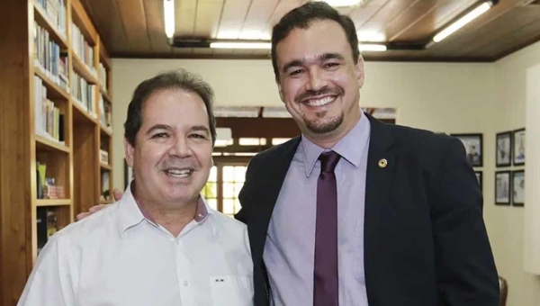 Tião Viana ainda não apareceu para pedir votos a Daniel Zen