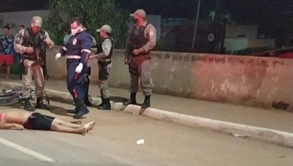 Jovem é executado com tiro nas costas enquanto trafegava na Avenida Sobral 