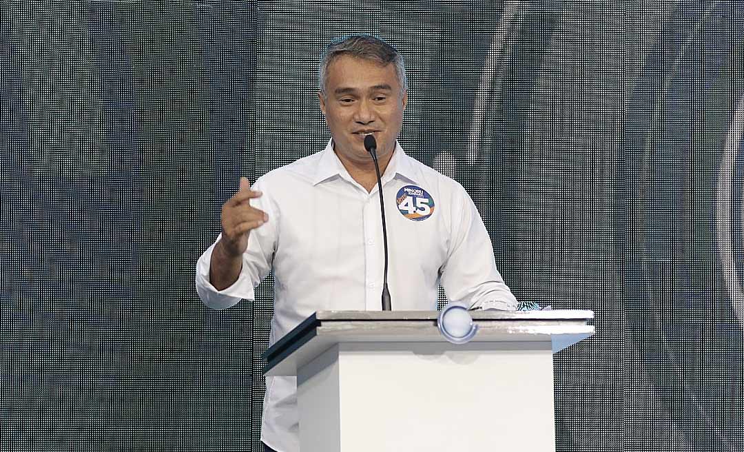 Minoru diz que vai assumir serviço de água e esgoto de Rio Branco