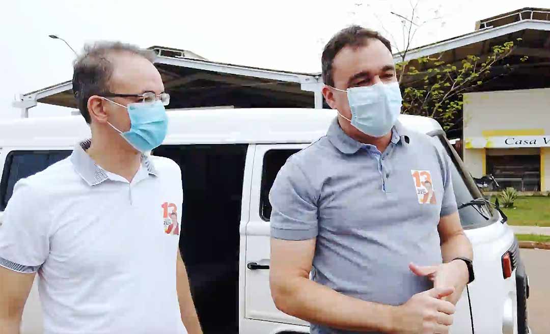 Zen cumpre agenda de Kombi um dia após piada de Socorro Neri e brinca: "Não cabe 30 pessoas"