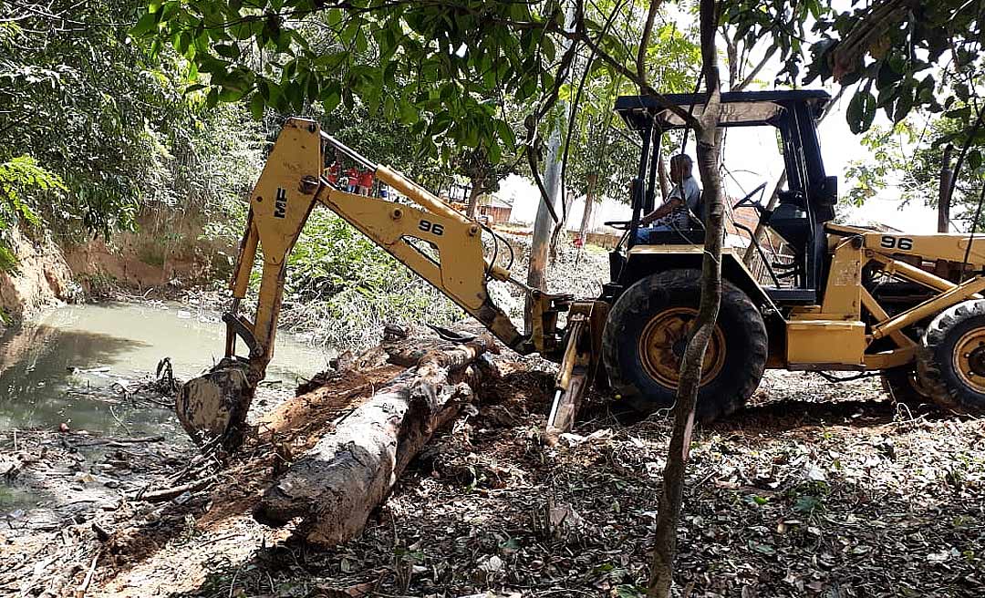Ação preventiva: Prefeitura intensifica limpeza de córregos e galerias para prevenir alagamentos em Rio Branco