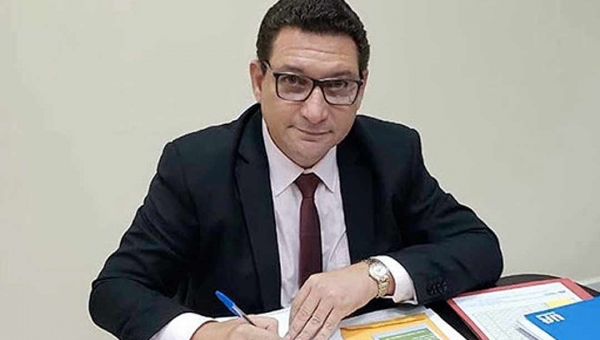 Coordenador da campanha de Socorro Neri, Márcio Oliveira está de quarentena