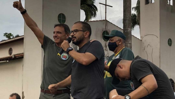 Cicleata pró-Tavares e Márcio Pereira toma as ruas do município de Plácido de Castro