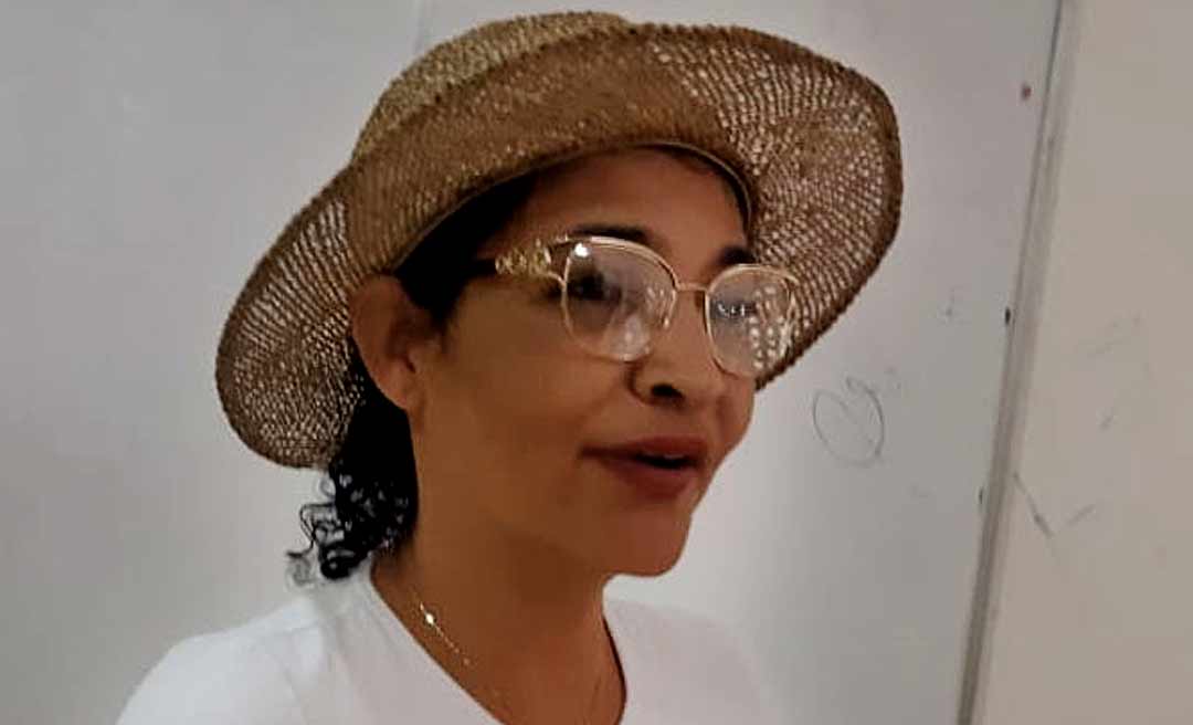 Socorro Neri tenta impedir a liberdade de expressão, diz presidente do Sinteac