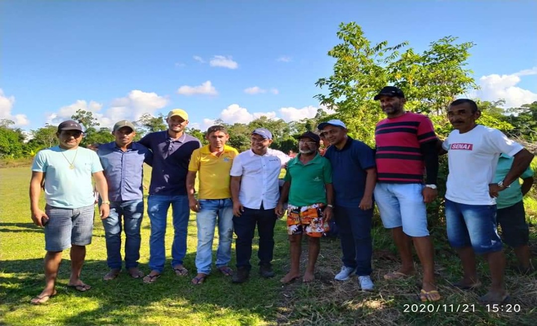 Luiz  Gonzaga vai até  comunidades isoladas para ouvir reivindicações de moradores