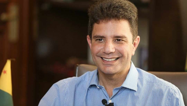 Governador Gladson anuncia o pagamento de prêmio de valorização dos servidores do Detran