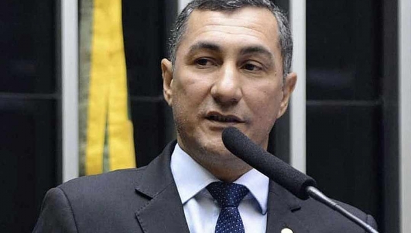 Jesus Sérgio comemora o empenho de mais R$ 4 milhões de emendas parlamentares